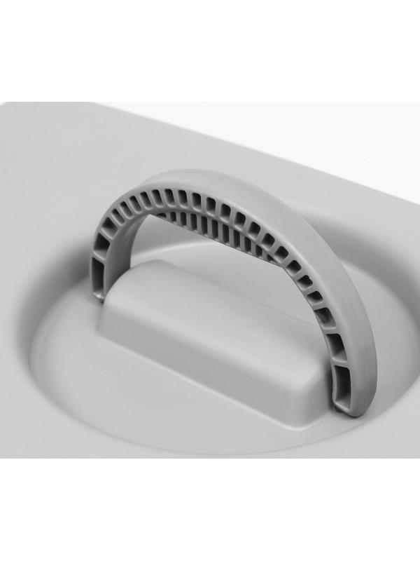 Переноска пластиковая с металлической дверью 65×45×47 см, серая