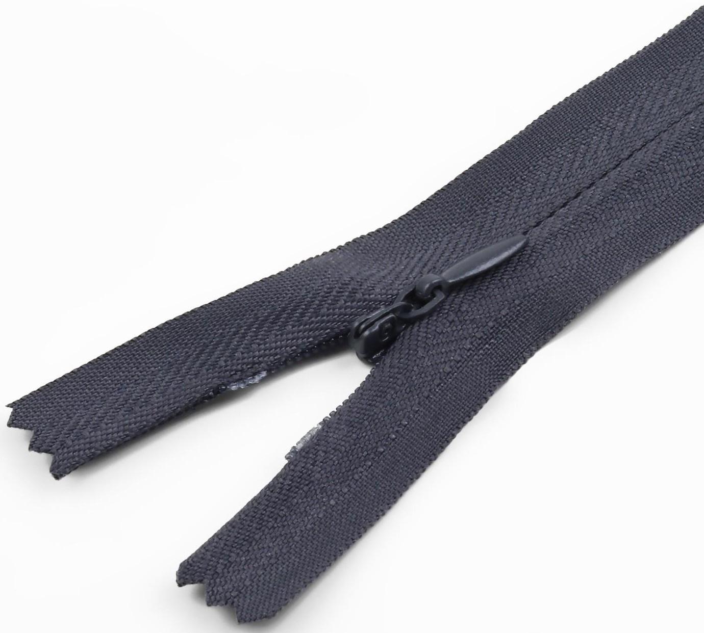 Молния потайная, №3, неразъёмная, замок автомат, 60 см, цвет тёмно-серый