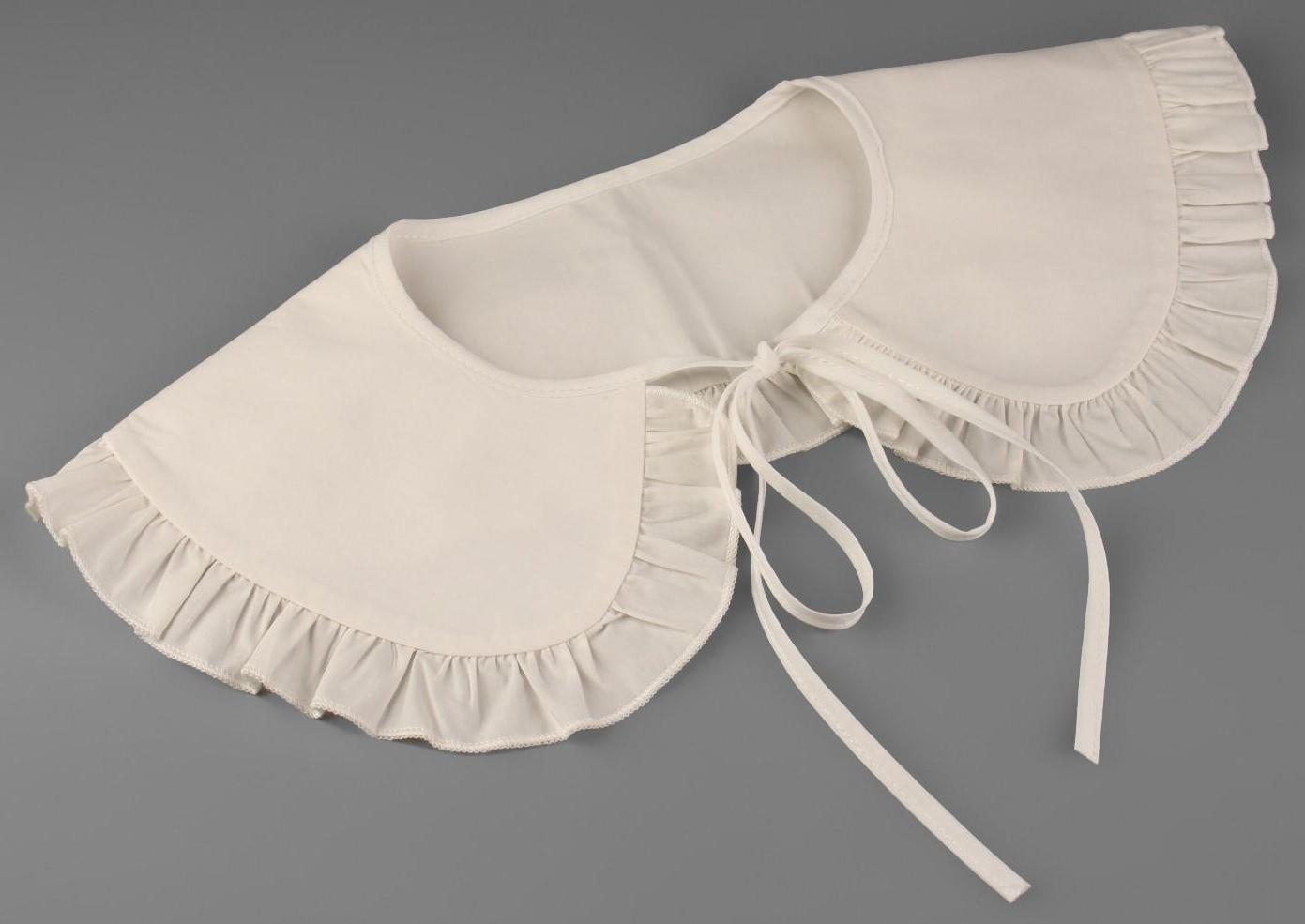 Воротник накладной, с отделкой из рюш, диаметр горловины = 43 см, 99 × 14 см, цвет айвори