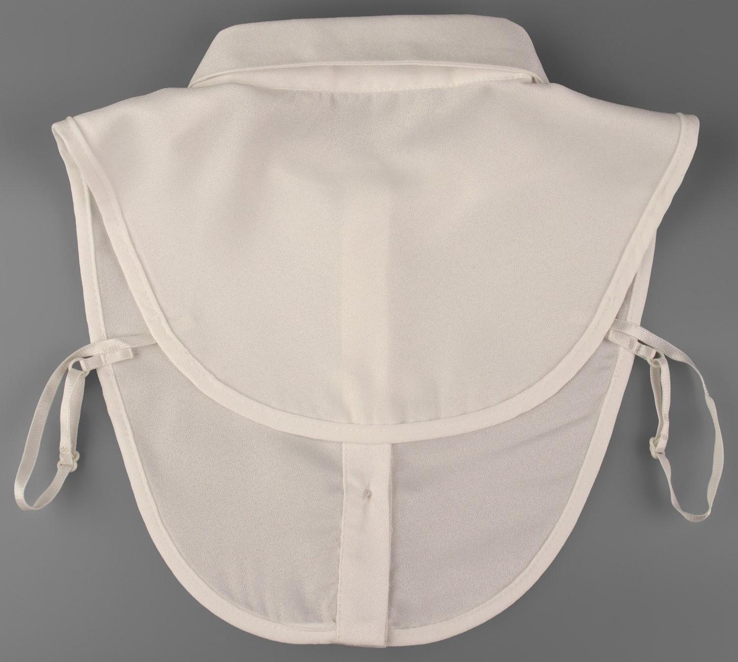 Воротник ложный, диаметр горловины = 45 см, 34 × 25,3 см, цвет айвори