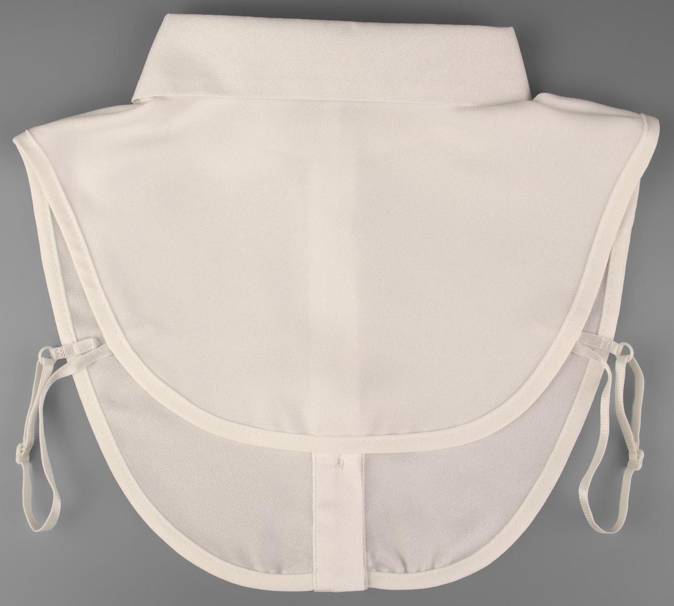 Воротник ложный, диаметр горловины = 44,5 см, 34 × 25 см, цвет айвори