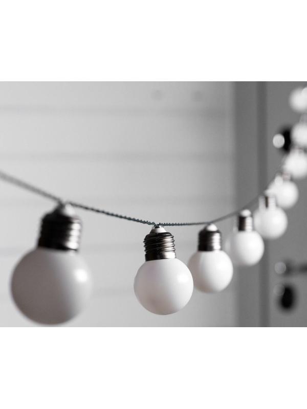 Гирлянда «Нить» 2.7 м с насадками «Белые шары», IP44, тёмная нить, 10 LED, свечение белое, 8 режимов, солнечная батарея