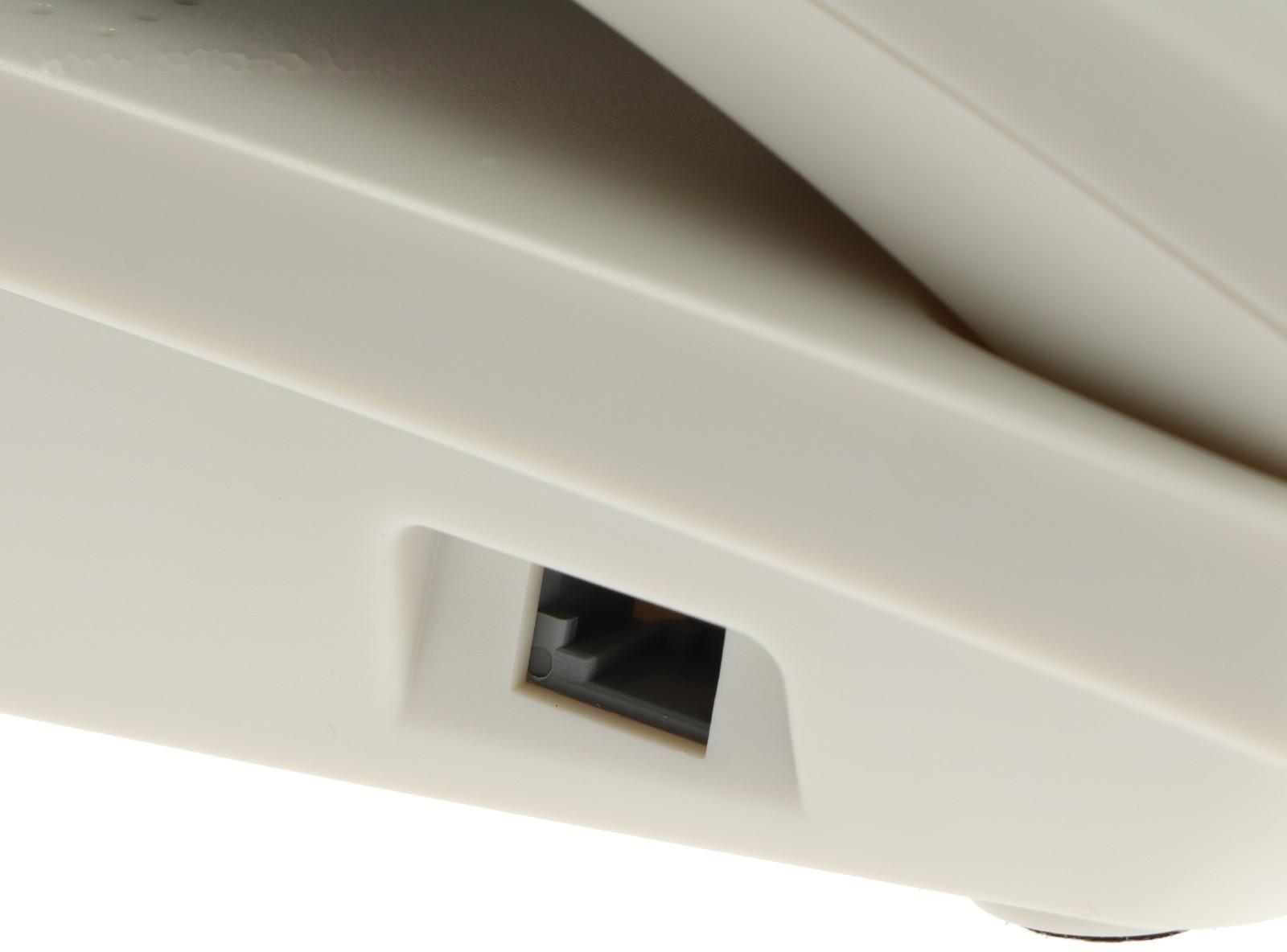 Проводной телефон Ritmix RT-550, дисплей, телефонная книга, однокнопочный набор, AUX, белый