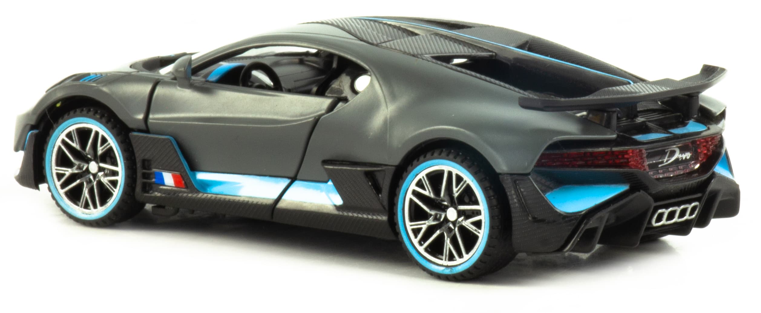 Металлическая машинка Che Zhi 1:32 «Bugatti Divo» CZ48A, 14.5 см., инерционная, свет, звук / Микс