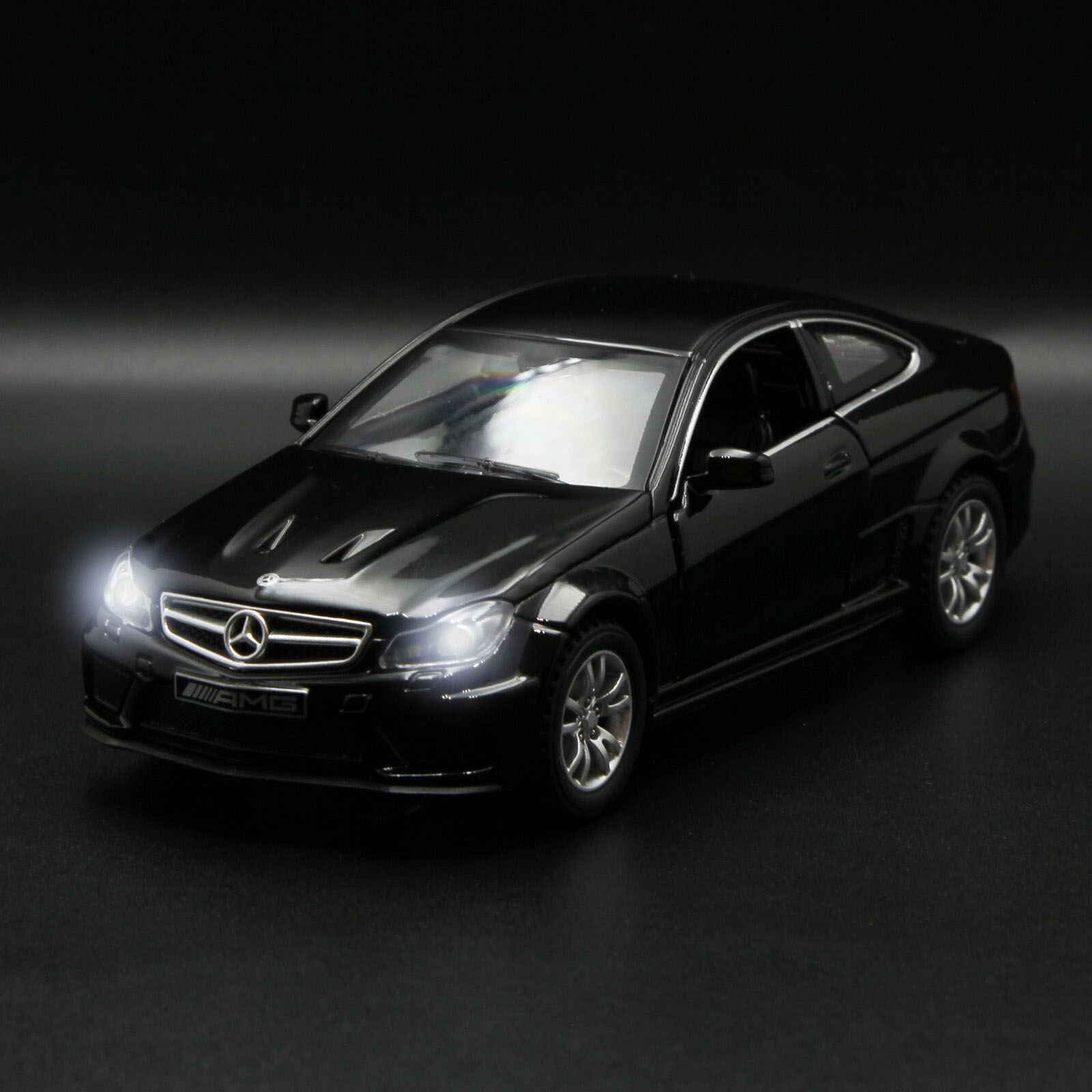 Металлическая машинка Die Cast  1:32 «Mercedes-Benz C63 AMG Coupe Black Series» 15 см., А32251, свет, звук, инерционная / Черный
