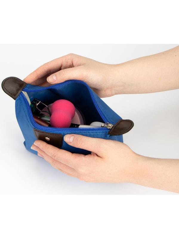 Косметичка на молнии, цвет синий