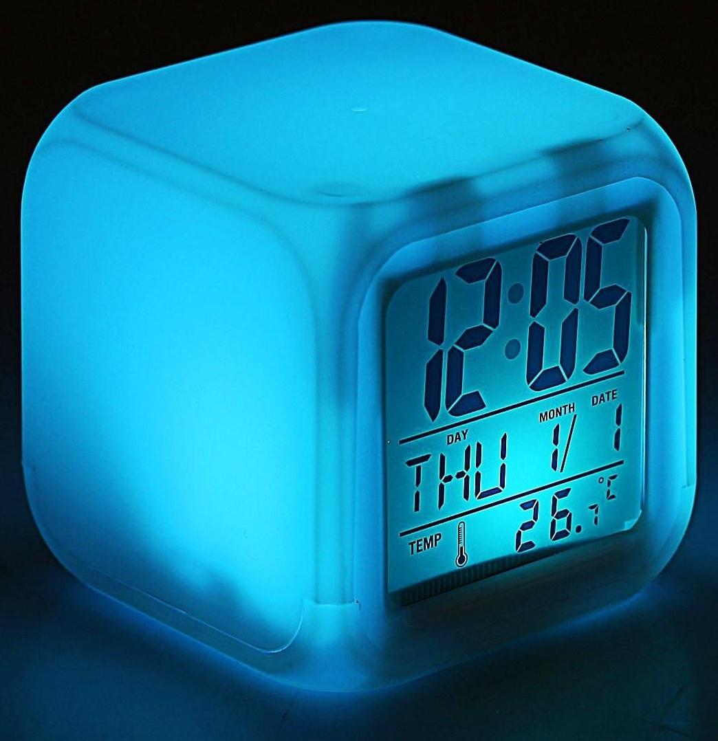 Будильник Luazon LB-03, дата, температура, белый