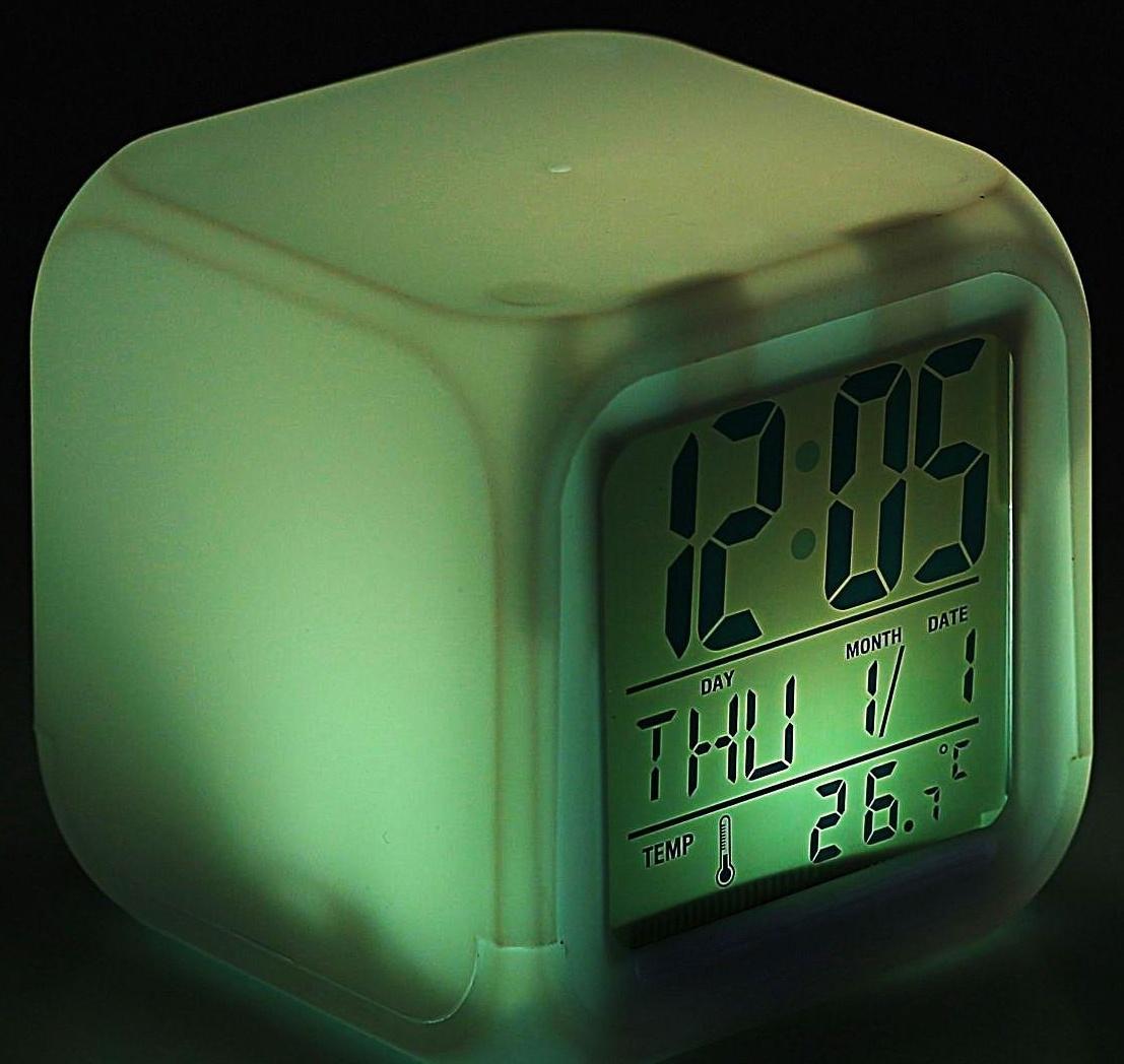Будильник Luazon LB-03, дата, температура, белый