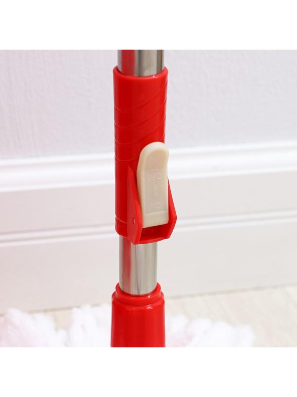 Швабра с отжимом и ведро на колёсиках с пластиковой центрифугой Доляна, 14 л, швабра, запасная насадка из микрофибры, цвет МИКС