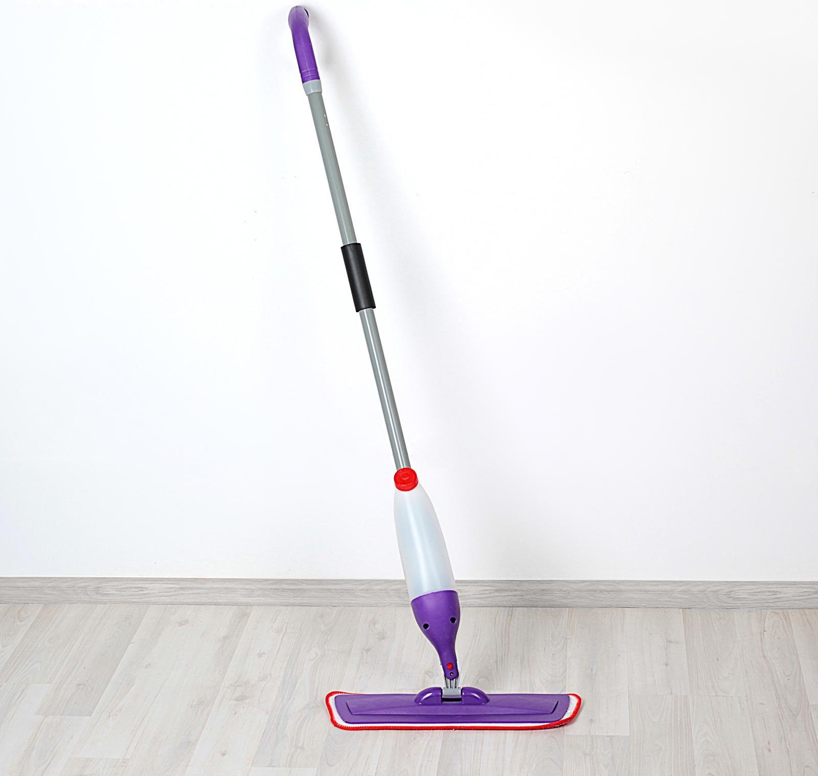 Швабра для мытья пола с распылителем Доляна, насадка из микрофибры 40×14 см, металлическая ручка 118 см, цвет МИКС