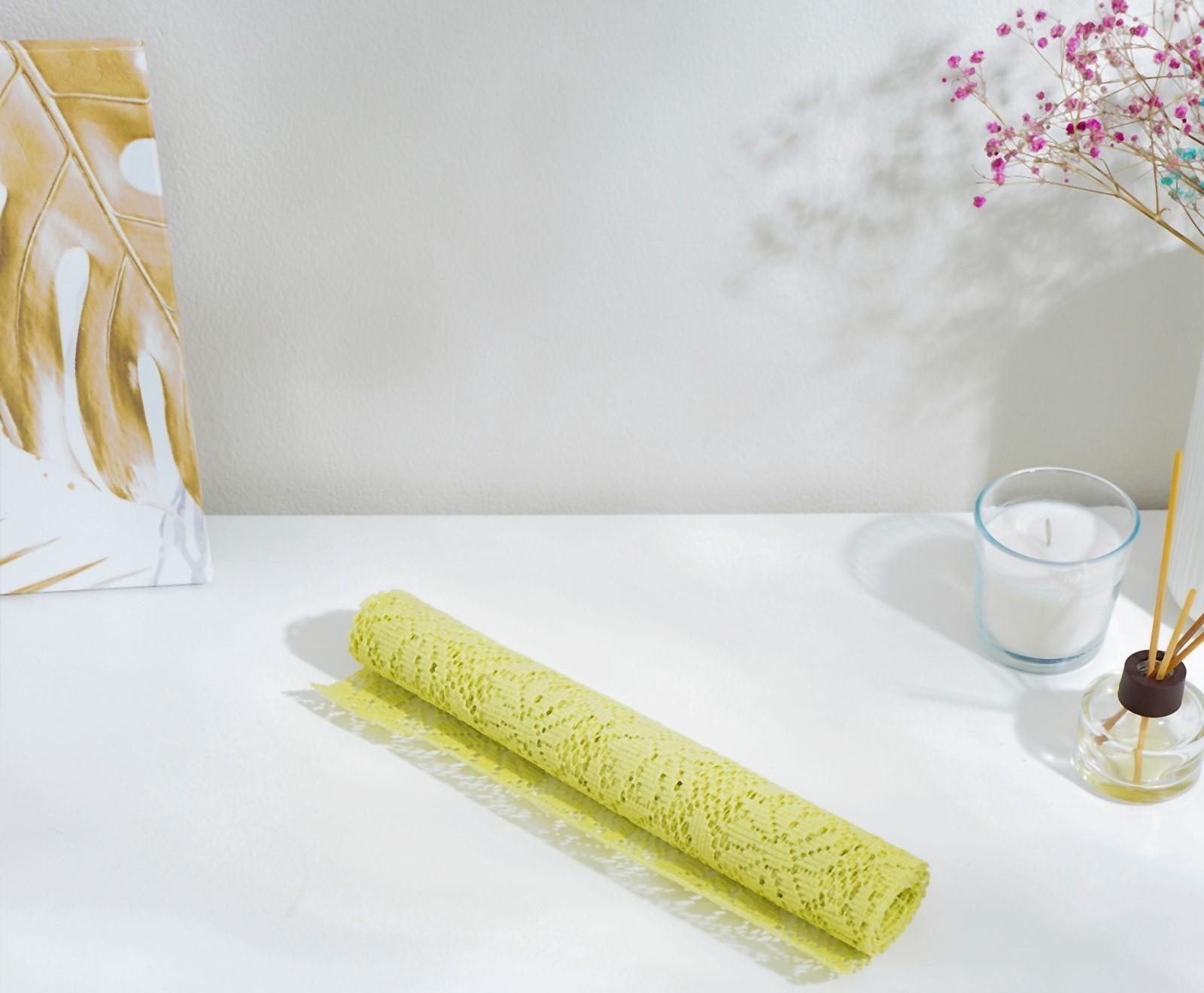 Коврик противоскользящий Доляна «Цветы» 30×100 см, цвет зелёный