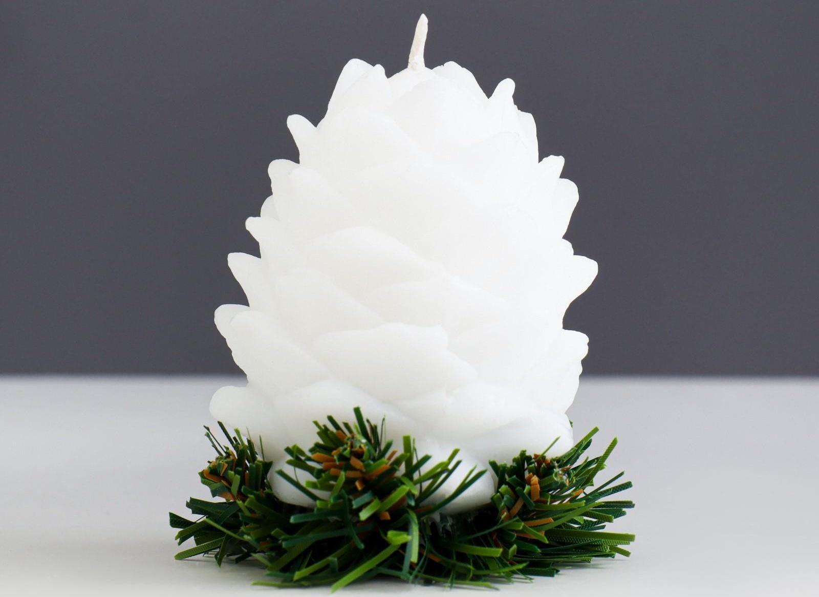 Свеча новогодняя 