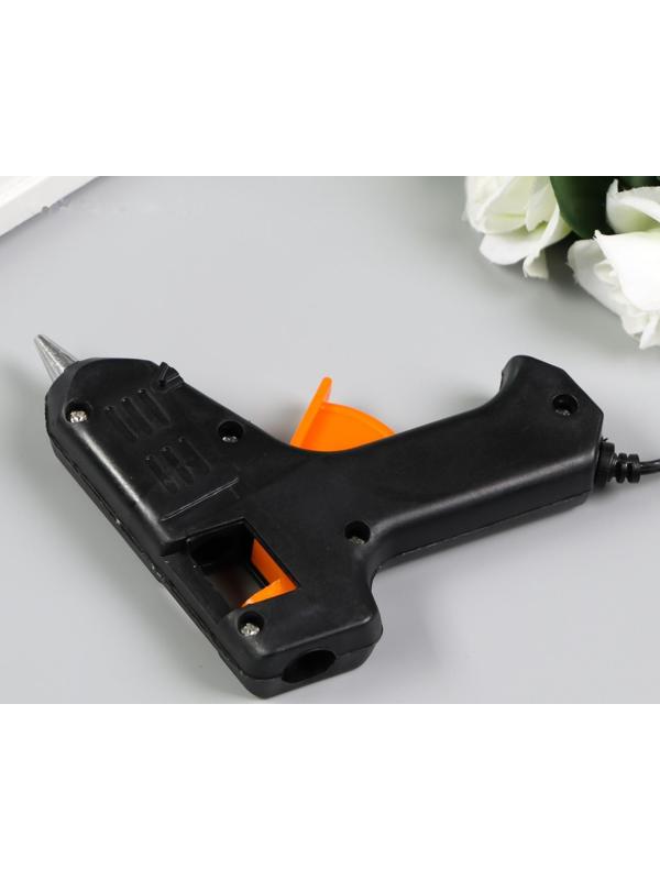 Клеевой пистолет 12х10,5 см питание: сетевой, диаметр стержня - 7 мм