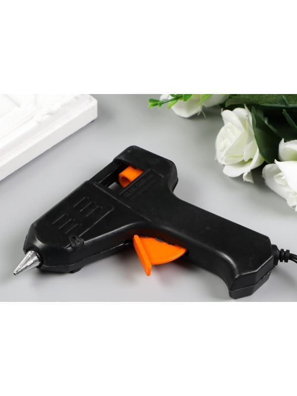 Клеевой пистолет 12х10,5 см питание: сетевой, диаметр стержня - 7 мм