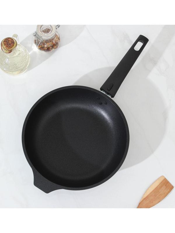 Сковорода «Традиция», d=22 см, стеклянная крышка, съёмная ручка, антипригарное покрытие, цвет чёрный