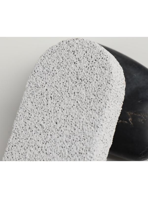 Пемза для педикюра, с подвесом, 9 × 4,5 см, цвет белый