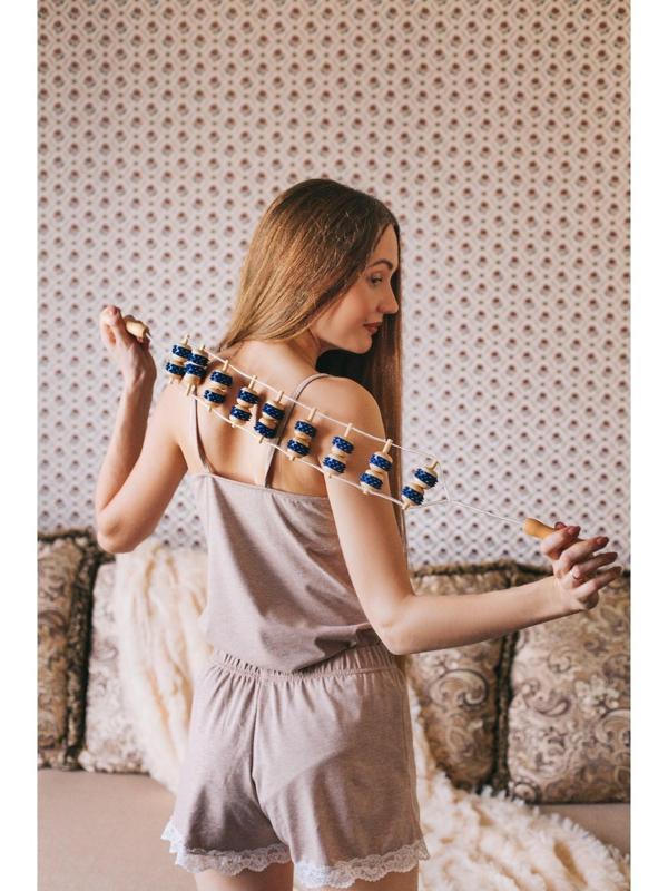 Массажёр-лента для спины, 9 звеньев, деревянный, с шипами, 84 × 7,5 × 3 см