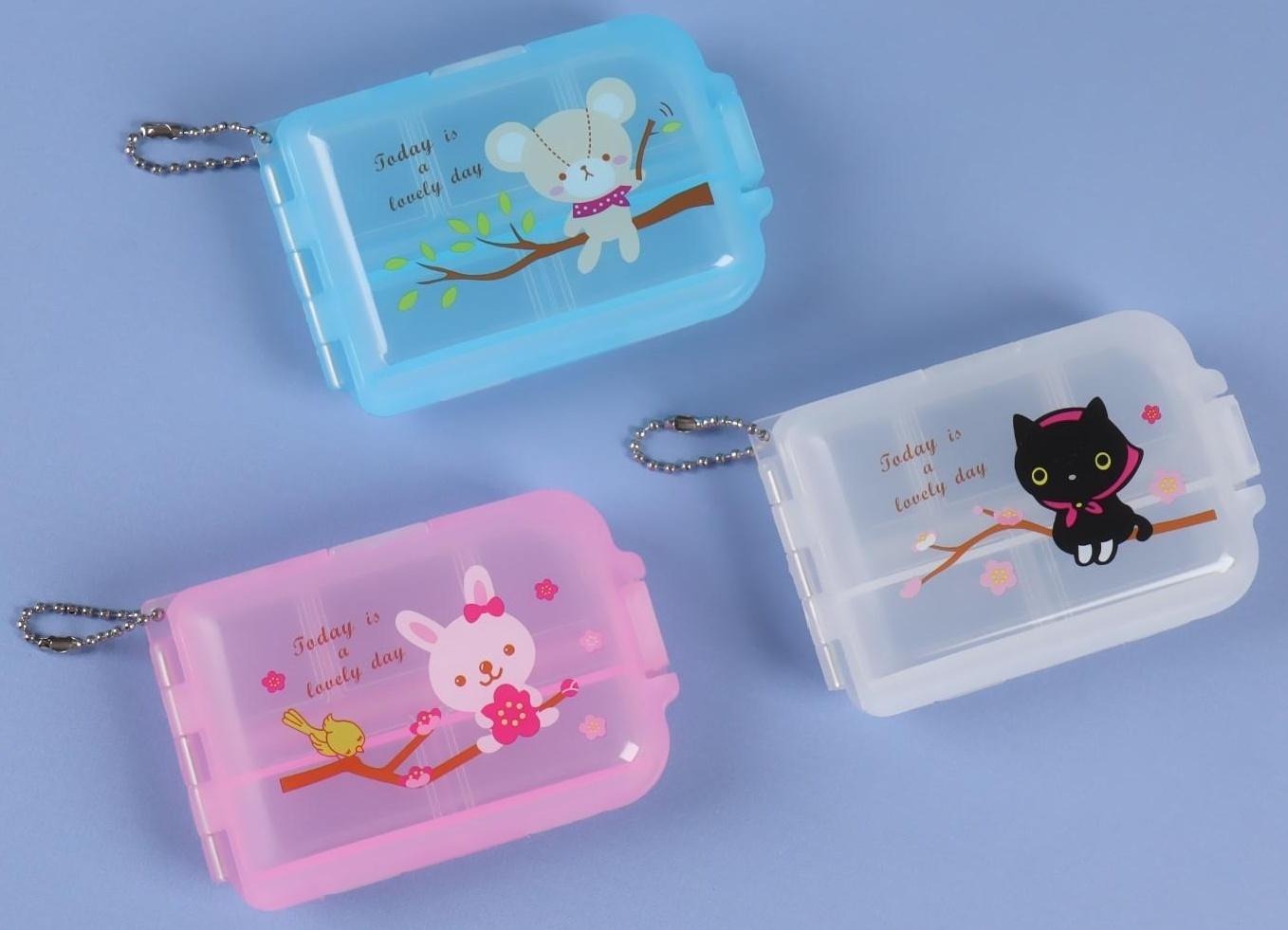 Таблетница с цепочкой, 7 секций, цвет МИКС