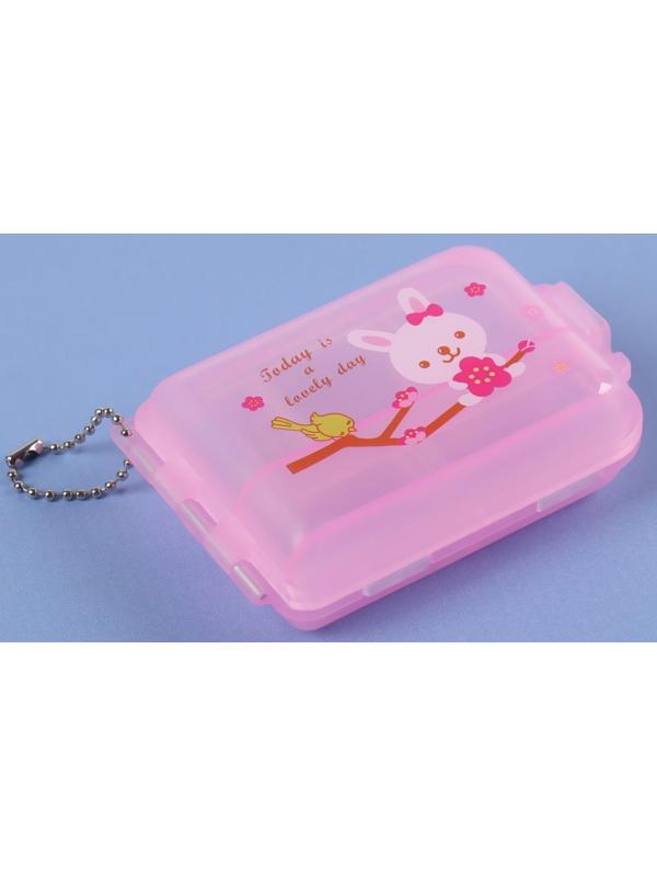 Таблетница с цепочкой, 7 секций, цвет МИКС