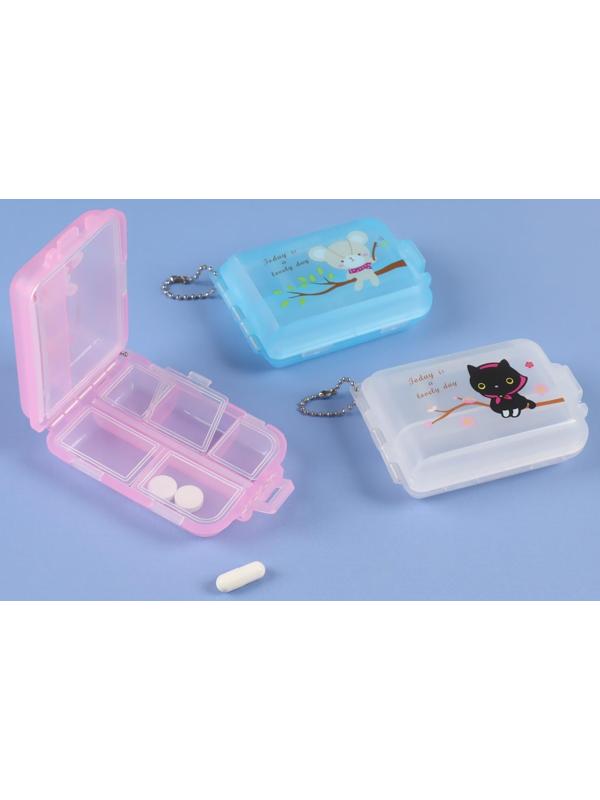 Таблетница с цепочкой, 7 секций, цвет МИКС