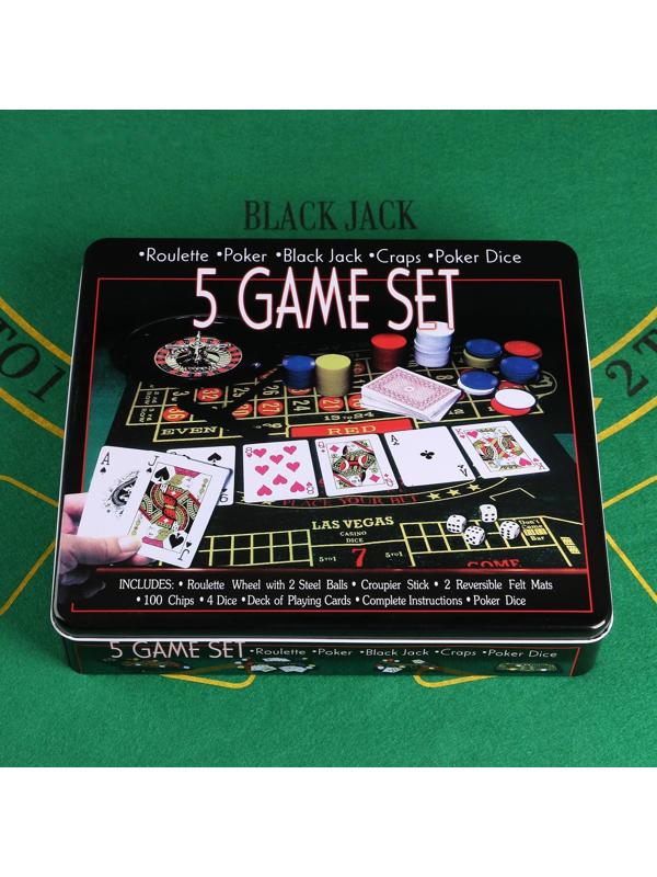 Набор для игры в покер (рулетка, карты 54 шт, фишки с номиналом 100 шт, кубики 4 шт, поле)