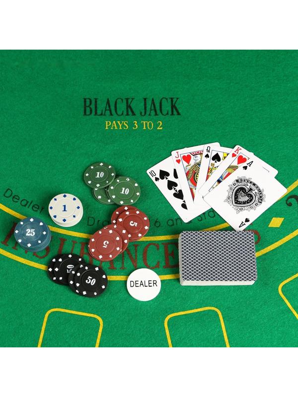 Набор для игры в покер (рулетка, карты 54 шт, фишки с номиналом 100 шт, кубики 4 шт, поле)