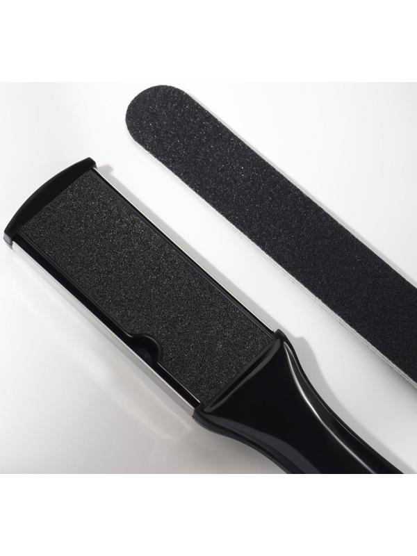 Набор для педикюра, 4 предмета, на блистере, цвет чёрный