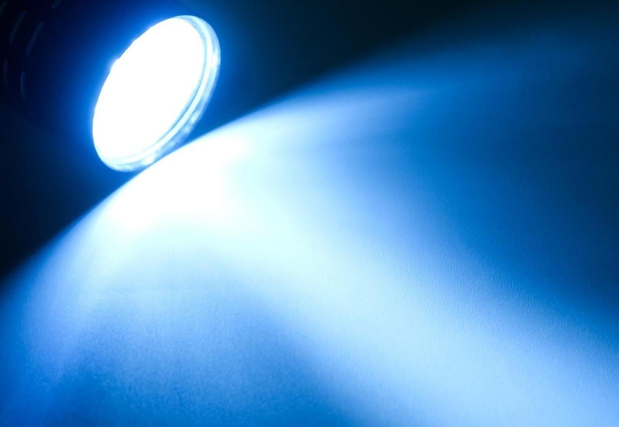 Фонарь ручной 