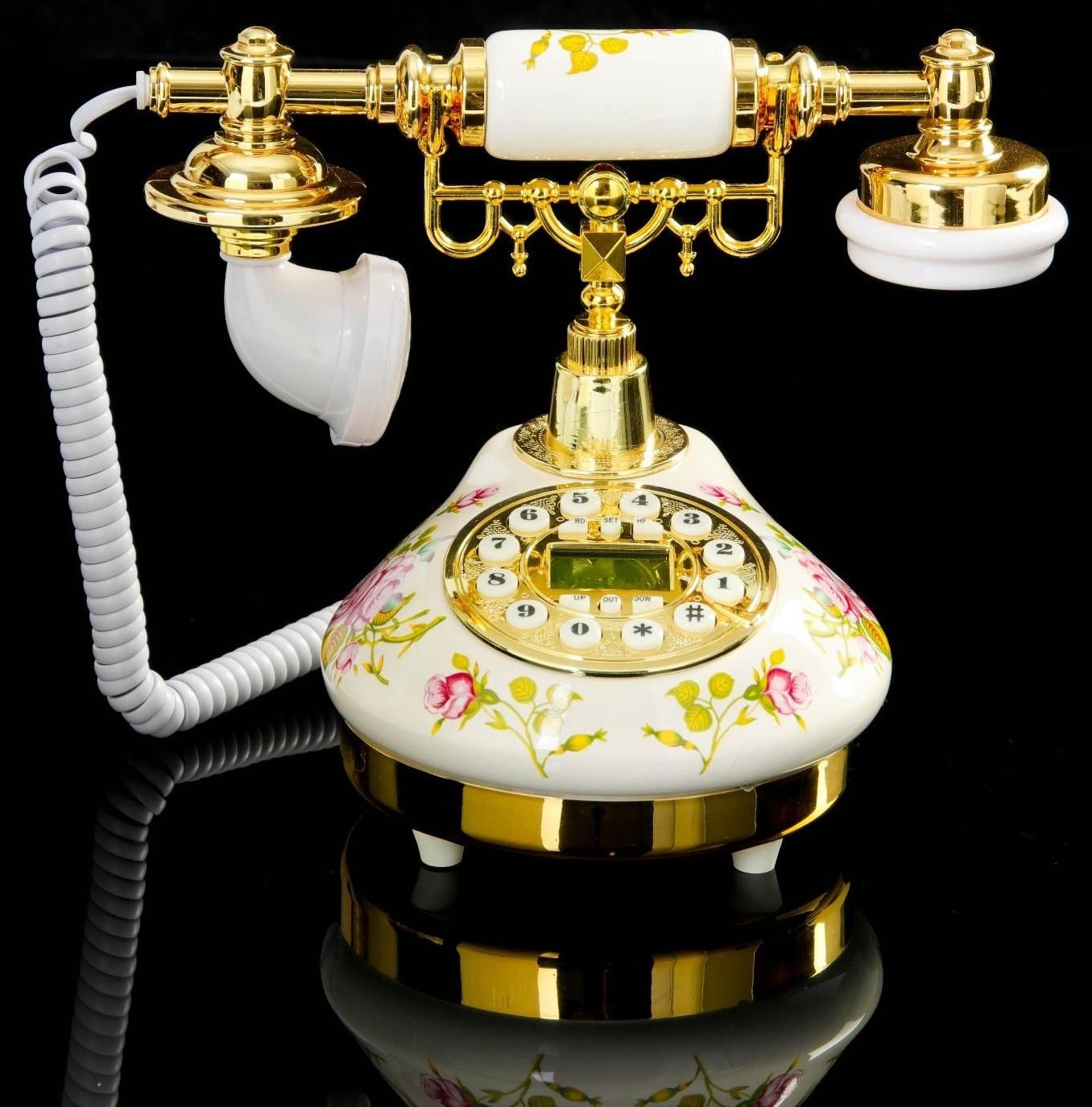 Ретро-телефон 