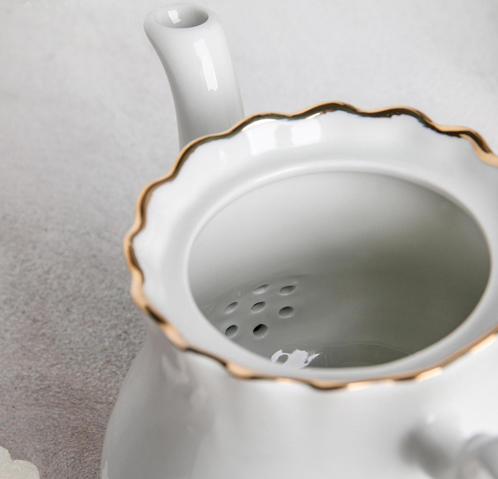 Чайник «Романс», 800 мл, цвет белый