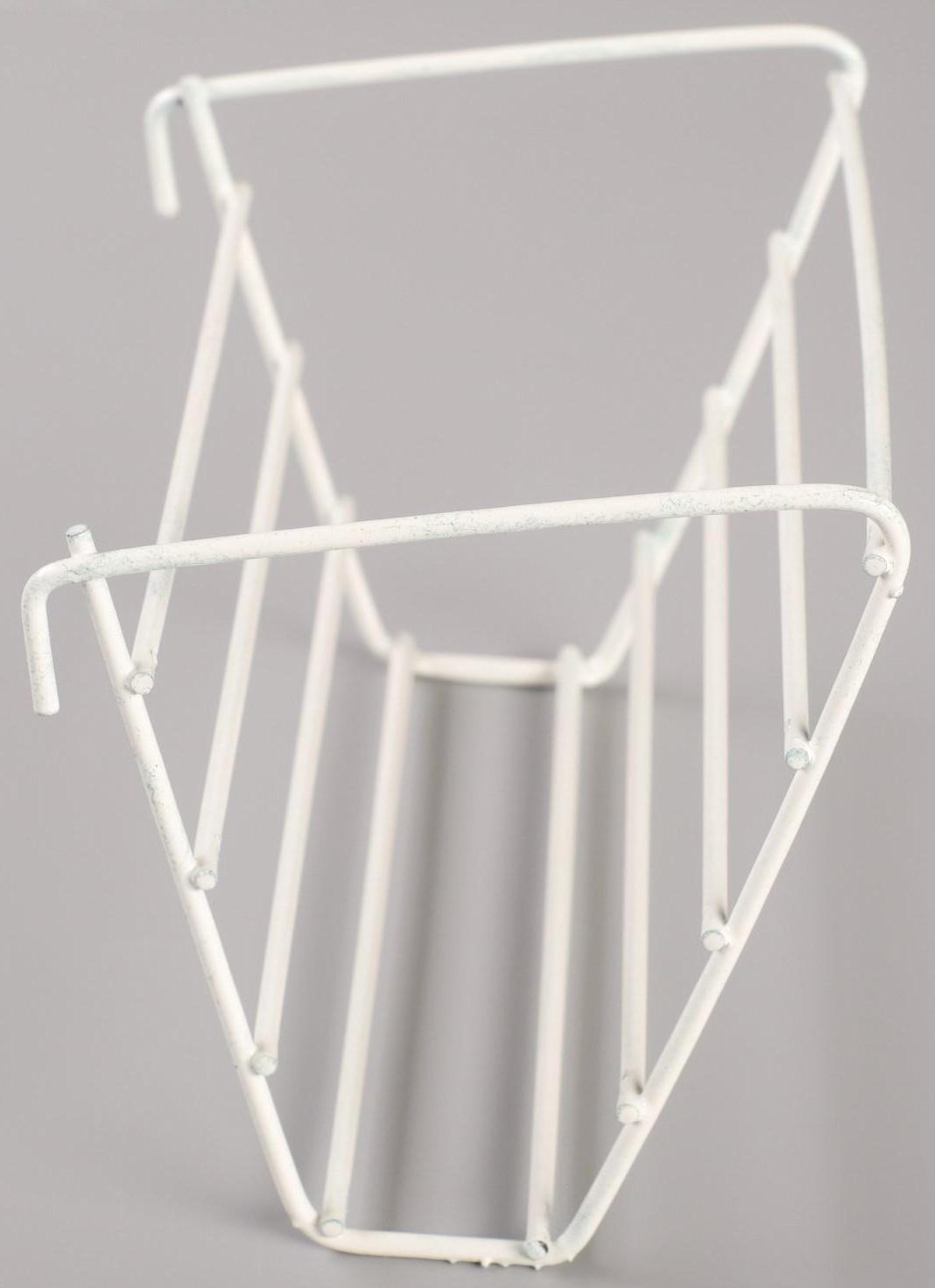 Держатель для сена № 1, 14 х 10 х 10 см