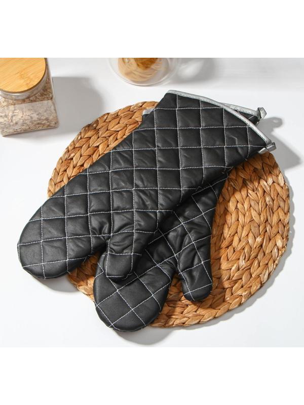 Набор прихваток «Профи», 2 шт, 41×17×2,5 см, цвет чёрный