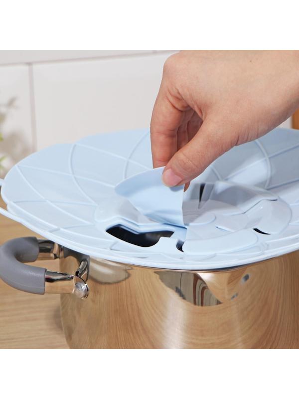 Крышка-невыкипайка силиконовая Доляна «Актеон», d=26 см, цвет голубой