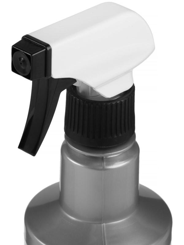 Очиститель двигателя от масляных загрязнений LAVR с триггером, 500мл Ln1503