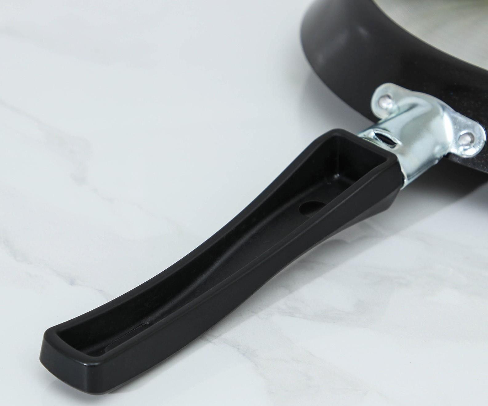 Сковорода блинная PROMO, d=22 см, пластиковая ручка, антипригарное покрытие, цвет чёрный