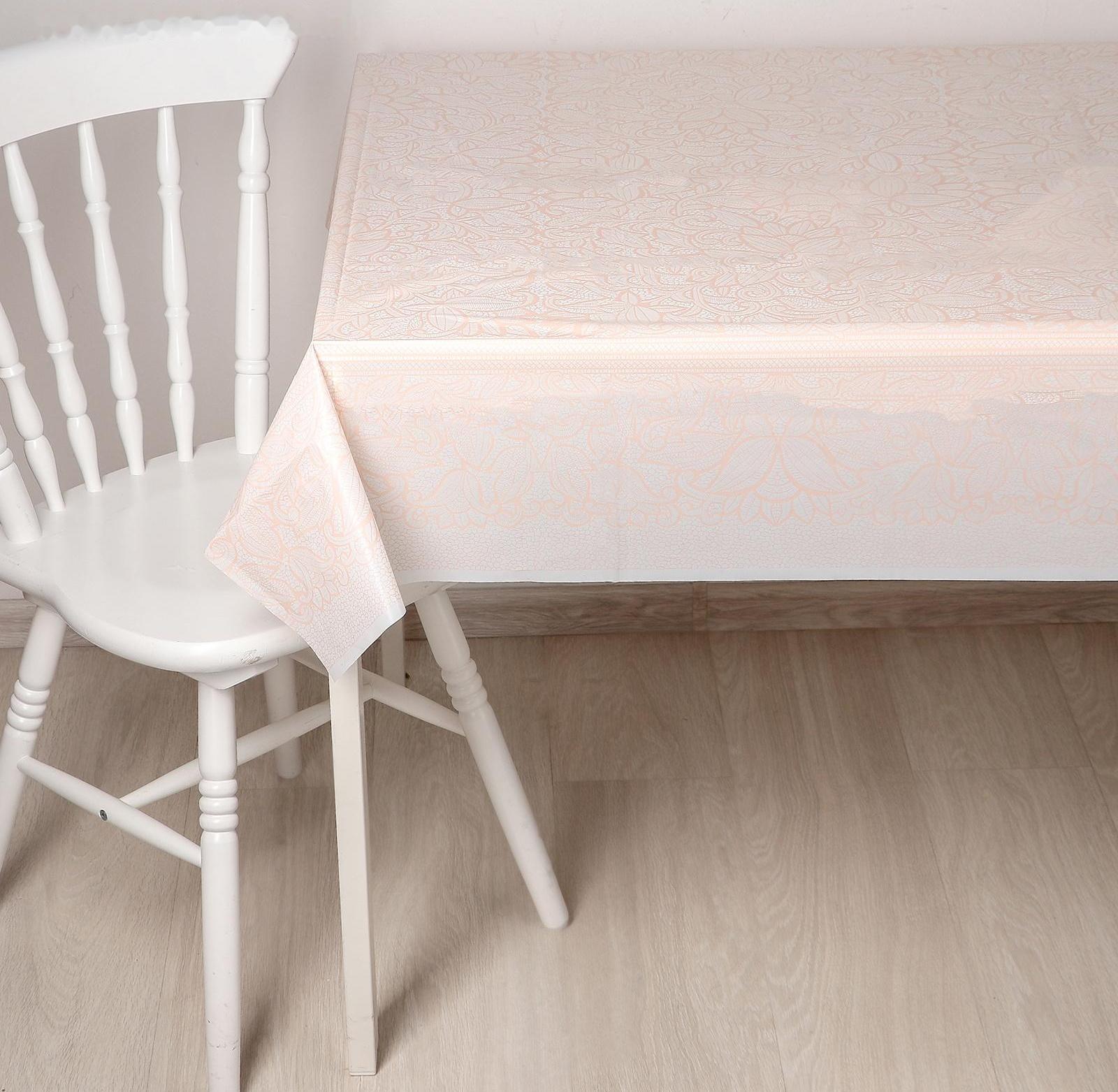 Скатерть без основы многоразовая 120х180 см 