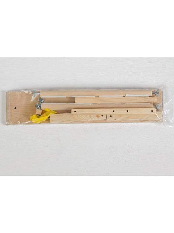 Пяльцы-рамка для вышивания, 30 × 40 см, с подставкой, цвет светлое дерево