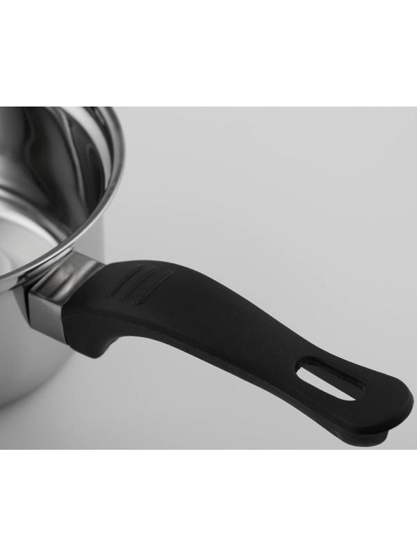 Сотейник из нержавеющей стали Доляна, 900 мл, d=15,5 см, пластиковая ручка, цвет серебряный