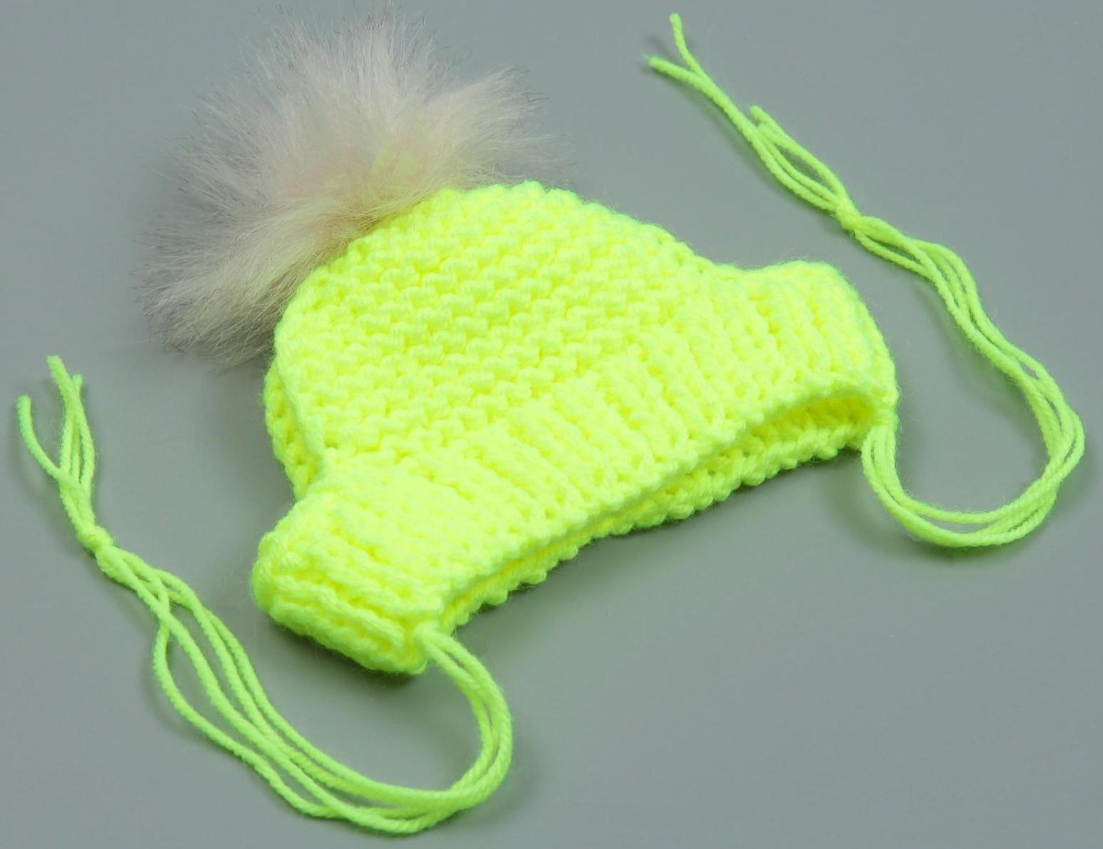 Шапка вязаная для собак, с помпоном, M-L (объем головы 28 см, высота 9 см), микс