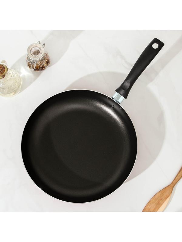 Сковорода Blaze, d=28 см, стеклянная крышка, антипригарное покрытие, цвет красный