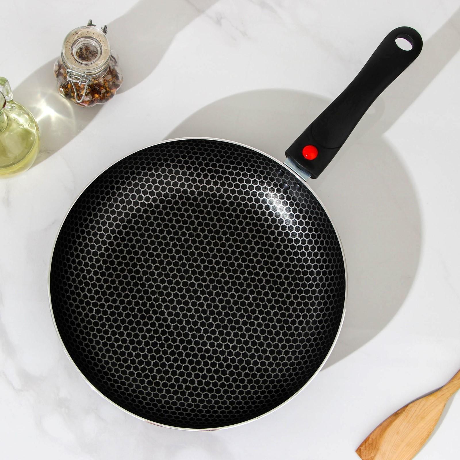 Cковорода Forever, d=26 см, съёмная ручка, стеклянная крышка, антипригарное покрытие, цвет синий