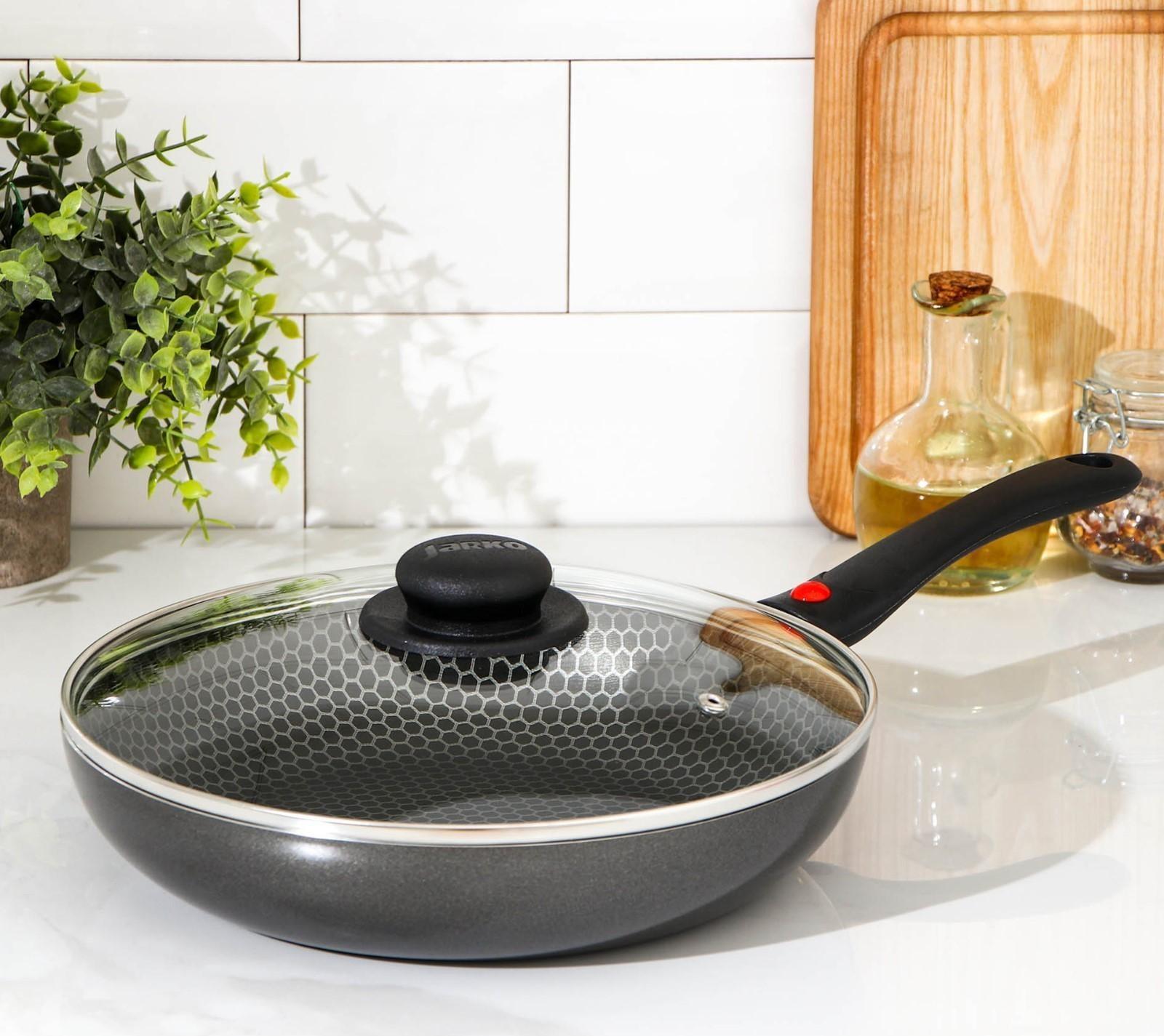 Cковорода Forever, d=26 см, съёмная ручка, стеклянная крышка, антипригарное покрытие, цвет синий