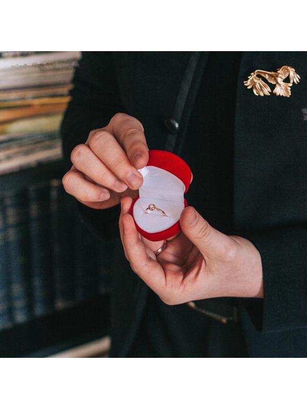 Футляр бархатный под кольцо 