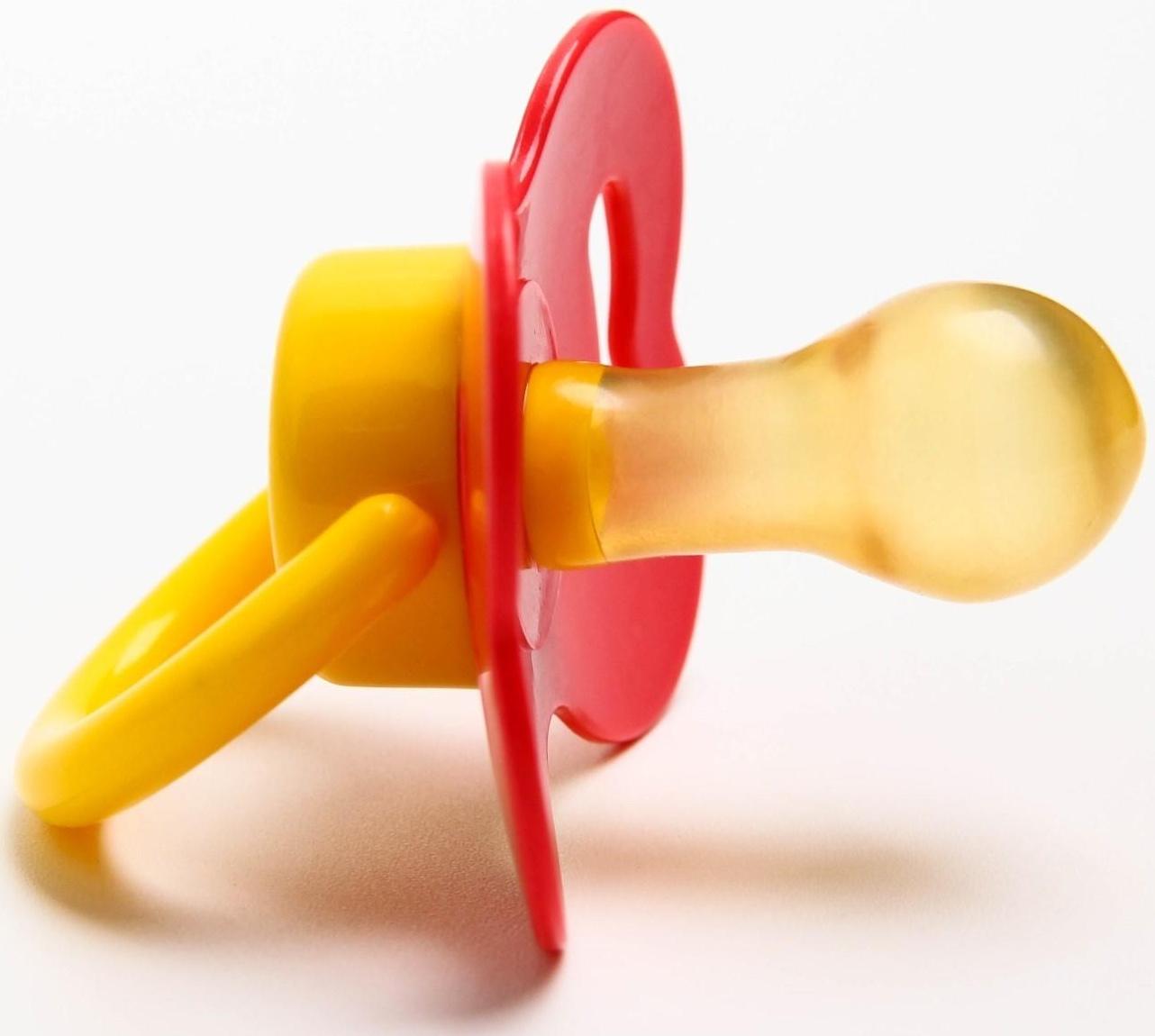 Соска-пустышка латексная классическая «Лучший ребёнок», от 0 мес., цвет МИКС