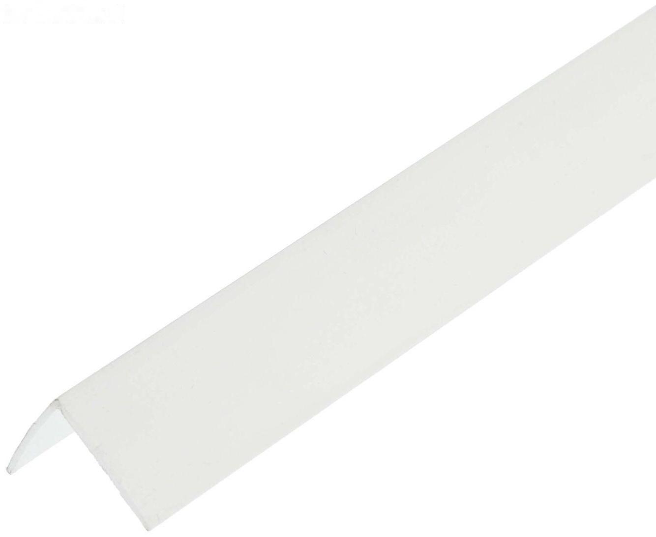 Уголок ПВХ белый 15х15х2700 мм