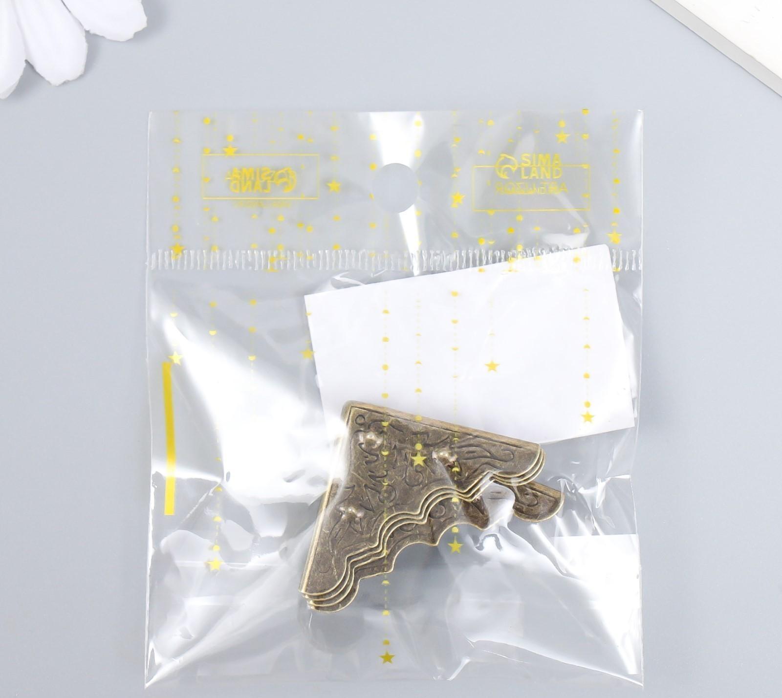 Уголок металл 