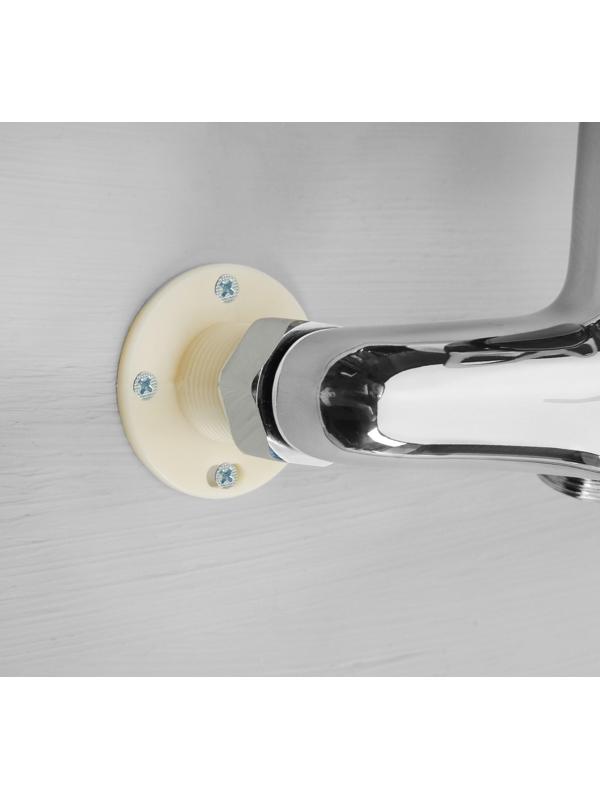 Пластиковое крепление для настенных смесителей на выставочные стенды