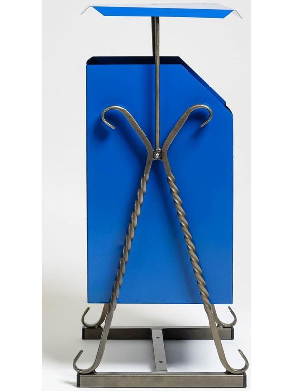 Урна квадратная на гнутых ножках с крышей, 22 л синяя, художественная ковка