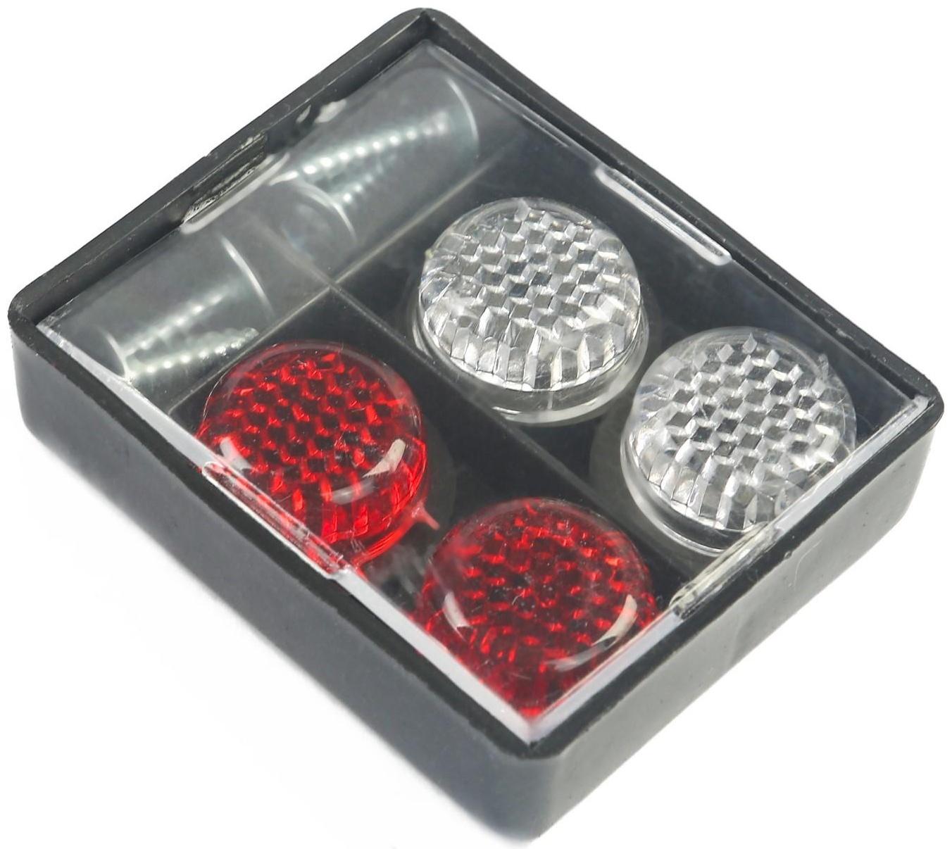 Катафот-саморез номерного знака 