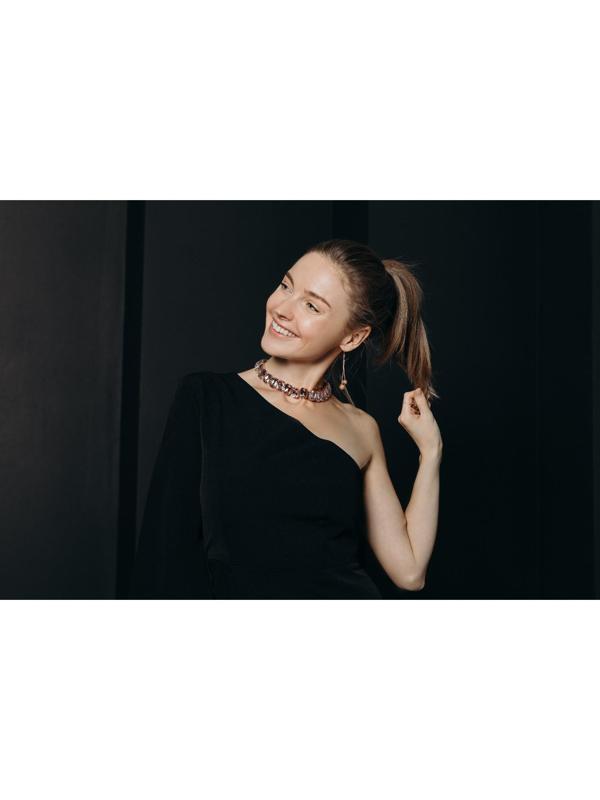 Серьги висячие со стразами 